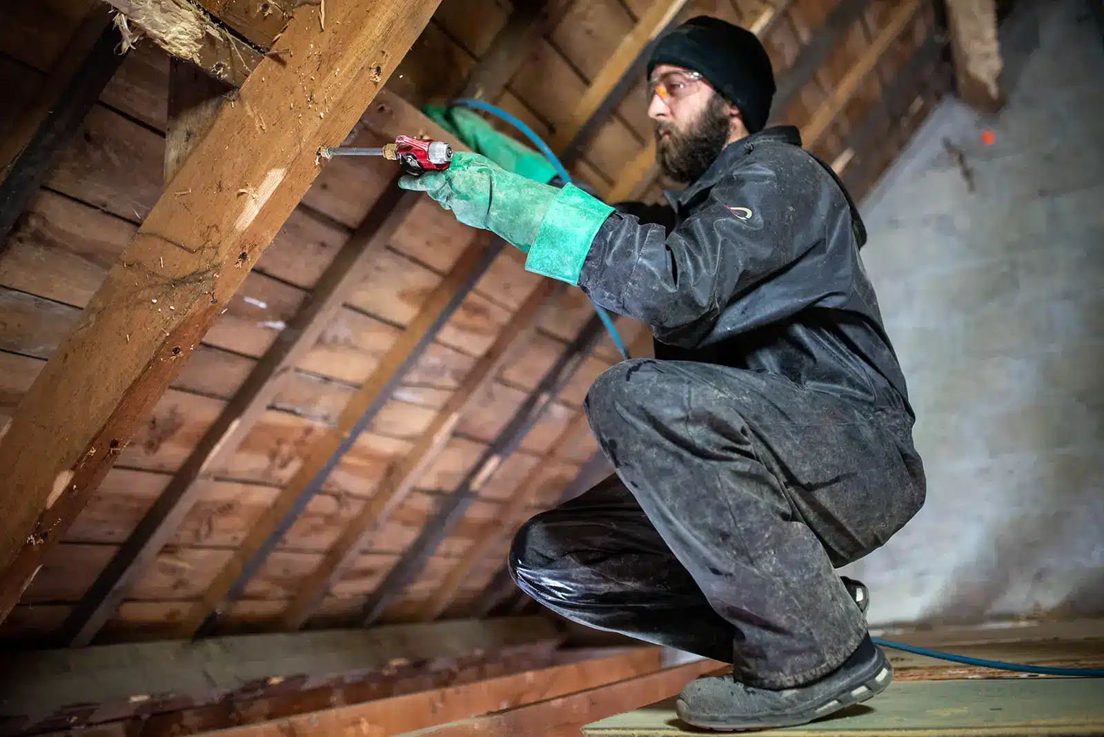 traiter efficacement une charpente en bois